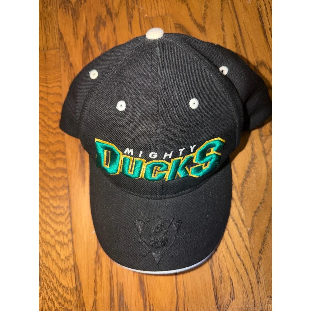 Vintage Mighty Ducks NHL Hat Drew Pearson Black Adjustable Strapback Cap Mens